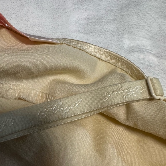 Angels Victorias Secret Vintage Silky Slip On - Picture 7 of 9